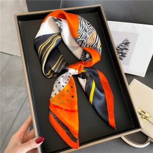 Foulard Isaure Cheveux Femme Carré Soie