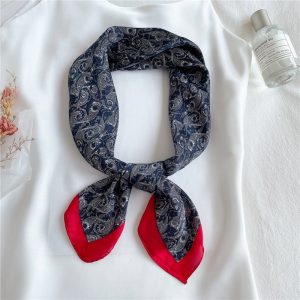 Foulard Héra Cheveux Femme Carré Bleu Marine Argenté À Motifs