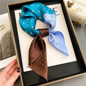 Foulard Faustine Cheveux Femme Carré Soie