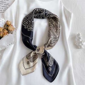 Foulard Iphigénie Cheveux Femme Carré Bleu Marine Gris À Motifs