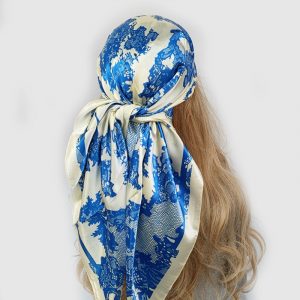 Foulard Audrey Cheveux Femme Blanc Crème & Motifs Bleu Baroque