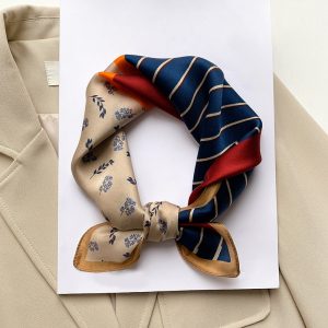 Foulard Ezra Carré Soie Femme Homme Beige Rouge Bleu À Motifs