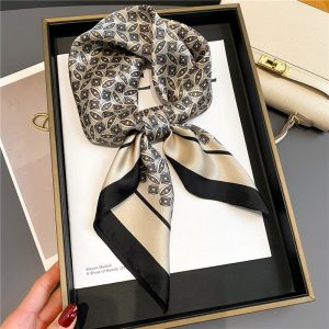 Foulard Sixtine Cheveux Femme Carré Soie