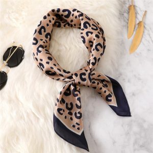 Foulard Laurence Cheveux Femme Carré Léopard
